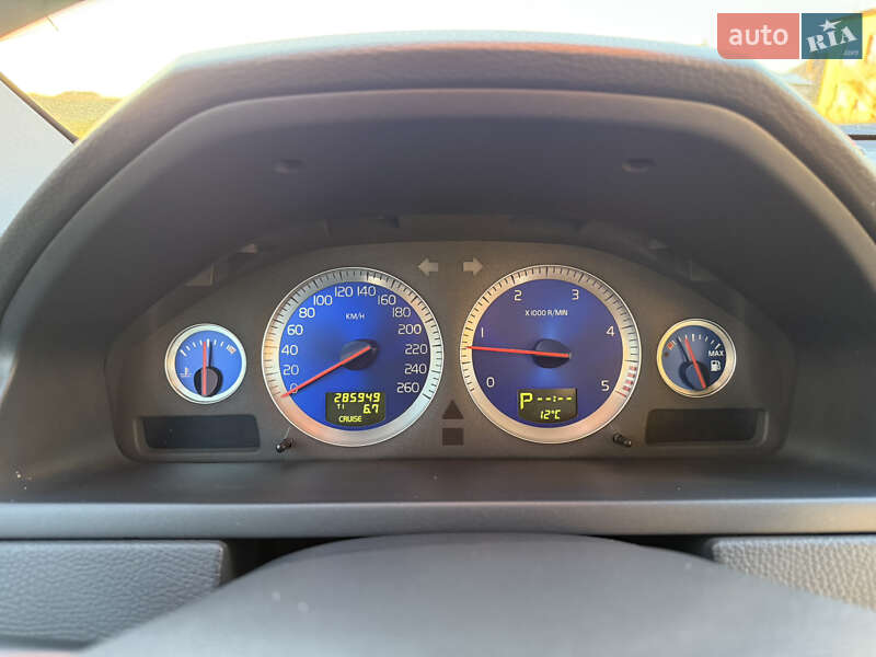Внедорожник / Кроссовер Volvo XC90 2010 в Тернополе фото 25 Внедорожник / Кроссовер Volvo XC90 2010 в Тернополе