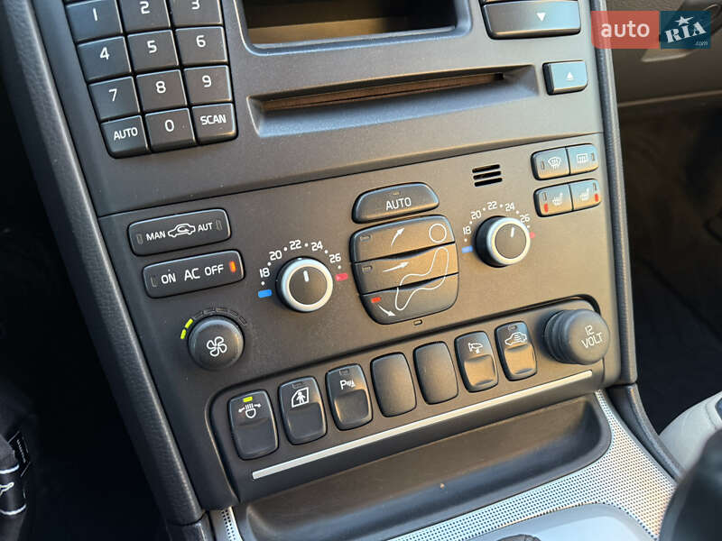Внедорожник / Кроссовер Volvo XC90 2010 в Тернополе фото 31 Внедорожник / Кроссовер Volvo XC90 2010 в Тернополе