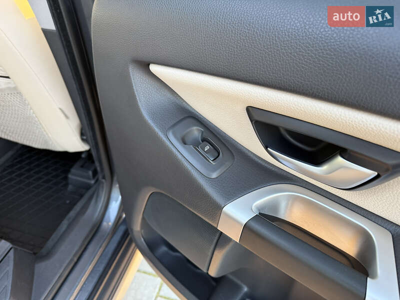 Внедорожник / Кроссовер Volvo XC90 2010 в Тернополе фото 51 Внедорожник / Кроссовер Volvo XC90 2010 в Тернополе