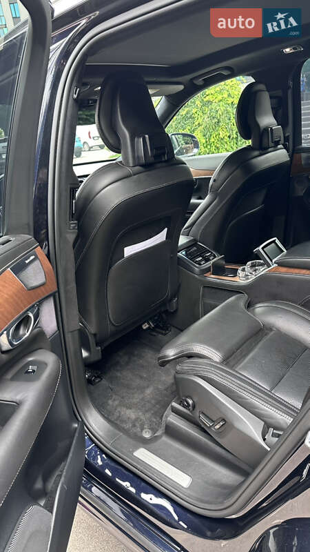 Внедорожник / Кроссовер Volvo XC90 2016 в Киеве фото 23 Внедорожник / Кроссовер Volvo XC90 2016 в Киеве