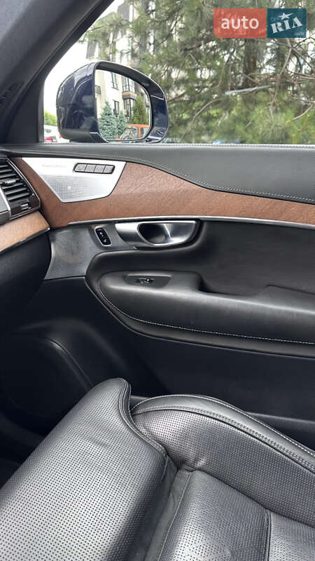 Внедорожник / Кроссовер Volvo XC90 2016 в Киеве фото 32 Внедорожник / Кроссовер Volvo XC90 2016 в Киеве