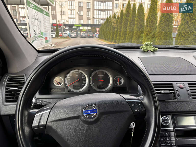 Внедорожник / Кроссовер Volvo XC90 2012 в Ивано-Франковске фото 23 Внедорожник / Кроссовер Volvo XC90 2012 в Ивано-Франковске