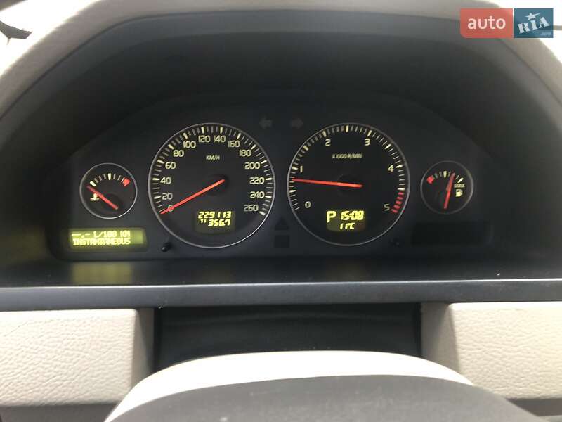Внедорожник / Кроссовер Volvo XC90 2005 в Киеве фото 8 Внедорожник / Кроссовер Volvo XC90 2005 в Киеве