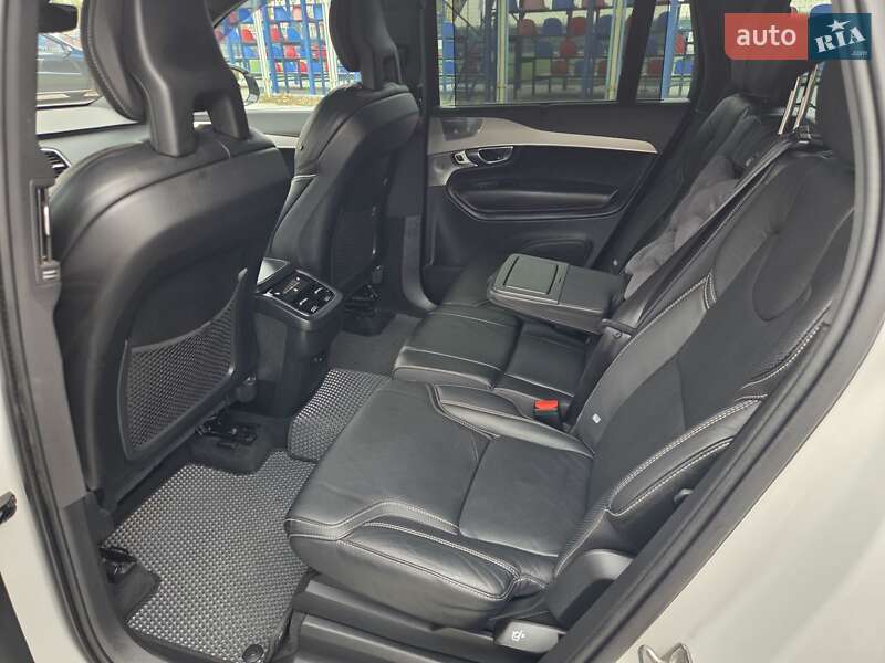 Внедорожник / Кроссовер Volvo XC90 2020 в Киеве