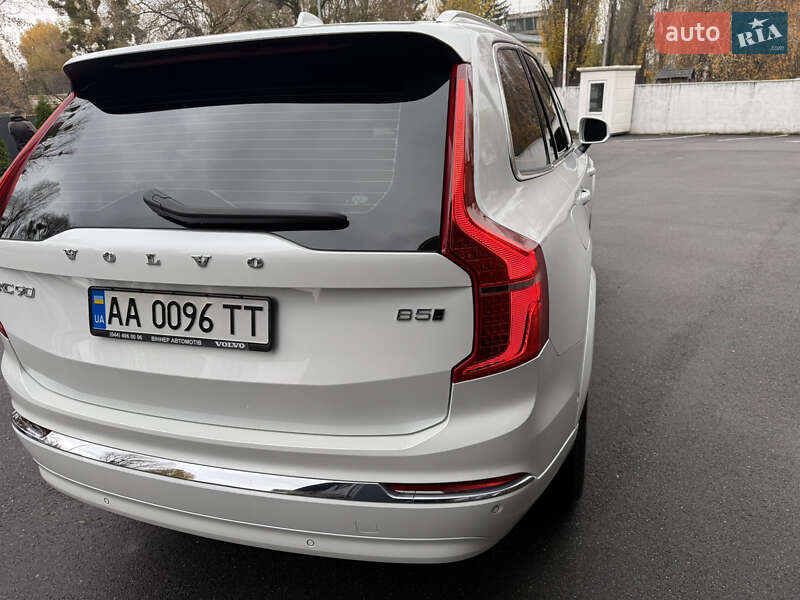 Внедорожник / Кроссовер Volvo XC90 2023 в Киеве