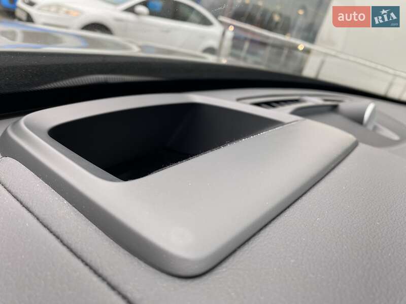 Внедорожник / Кроссовер Volvo XC90 2020 в Киеве