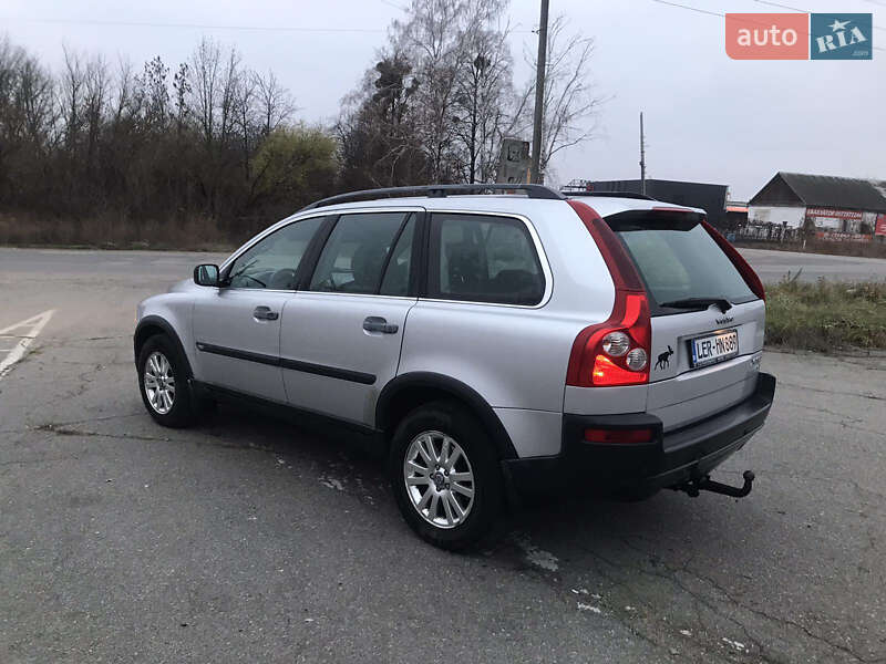 Внедорожник / Кроссовер Volvo XC90 2004 в Киеве