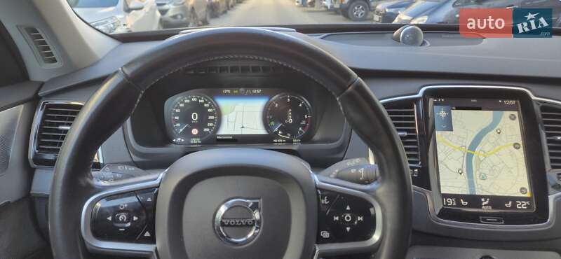 Внедорожник / Кроссовер Volvo XC90 2016 в Киеве