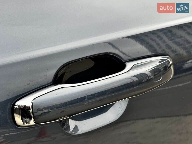 Позашляховик / Кросовер Volvo XC90 2018 в Києві