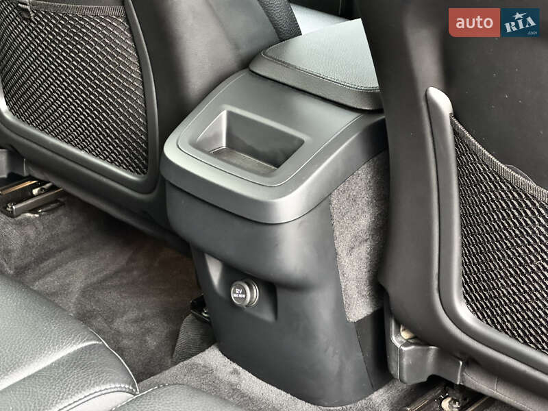 Позашляховик / Кросовер Volvo XC90 2018 в Києві