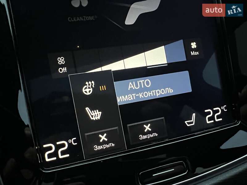 Внедорожник / Кроссовер Volvo XC90 2018 в Киеве фото 20 Внедорожник / Кроссовер Volvo XC90 2018 в Киеве