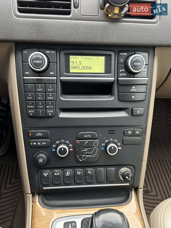 Внедорожник / Кроссовер Volvo XC90 2010 в Львове