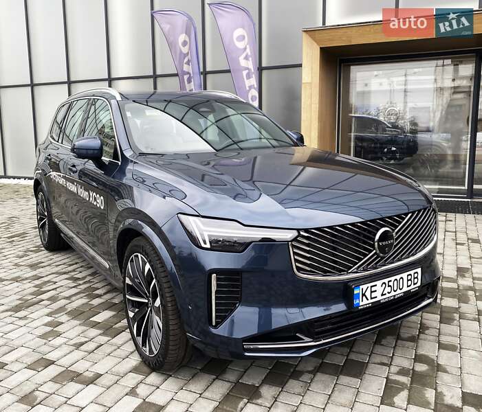 Внедорожник / Кроссовер Volvo XC90 2025 в Днепре фото 7 Внедорожник / Кроссовер Volvo XC90 2025 в Днепре