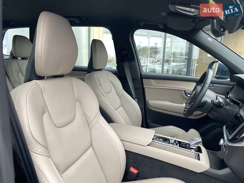 Внедорожник / Кроссовер Volvo XC90 2025 в Днепре фото 13 Внедорожник / Кроссовер Volvo XC90 2025 в Днепре