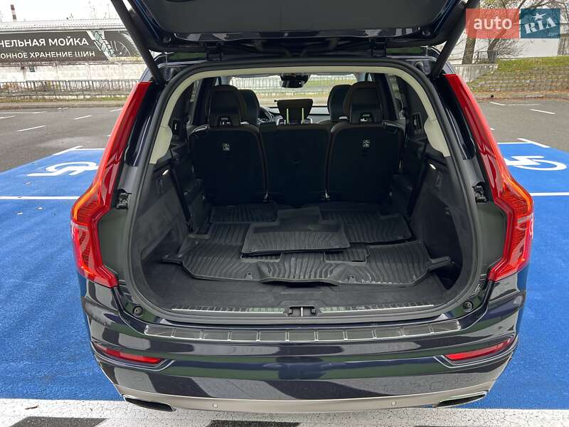 Внедорожник / Кроссовер Volvo XC90 2019 в Киеве