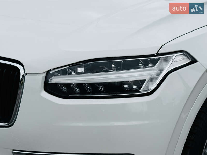 Внедорожник / Кроссовер Volvo XC90 2017 в Здолбунове