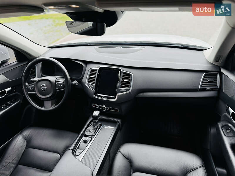 Внедорожник / Кроссовер Volvo XC90 2017 в Здолбунове