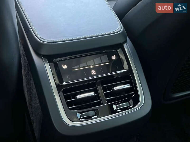 Внедорожник / Кроссовер Volvo XC90 2020 в Киеве фото 22 Внедорожник / Кроссовер Volvo XC90 2020 в Киеве