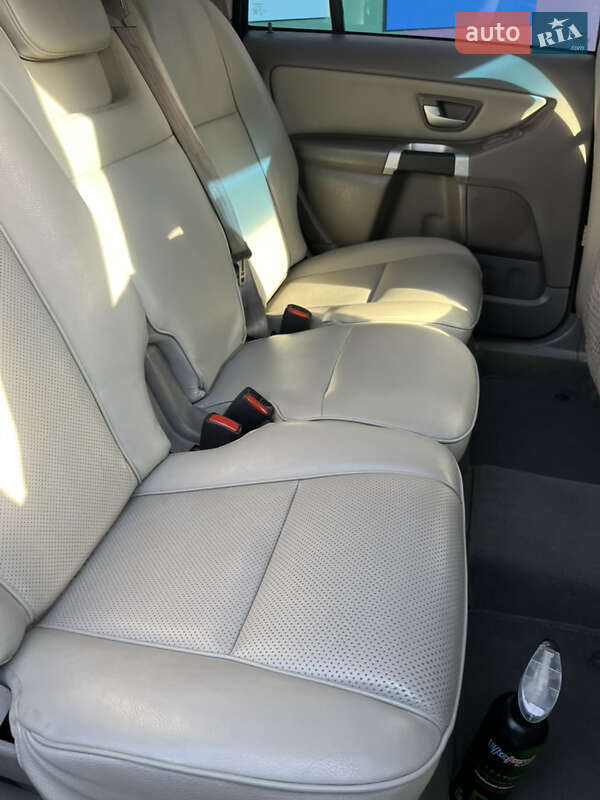 Позашляховик / Кросовер Volvo XC90 2008 в Житомирі фото 5 Позашляховик / Кросовер Volvo XC90 2008 в Житомирі