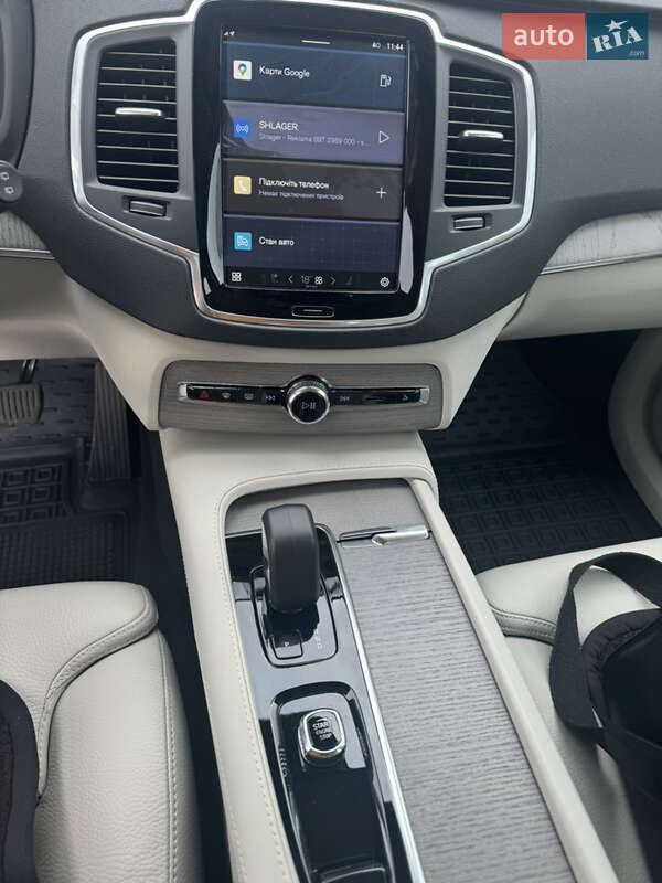 Внедорожник / Кроссовер Volvo XC90 2024 в Киеве