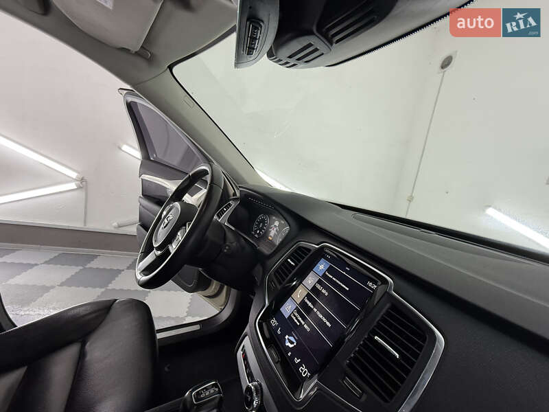 Внедорожник / Кроссовер Volvo XC90 2015 в Трускавце фото 36 Внедорожник / Кроссовер Volvo XC90 2015 в Трускавце