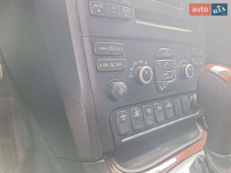 Позашляховик / Кросовер Volvo XC90 2013 в Миколаєві фото 16 Позашляховик / Кросовер Volvo XC90 2013 в Миколаєві