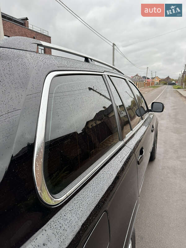 Позашляховик / Кросовер Volvo XC90 2009 в Житомирі