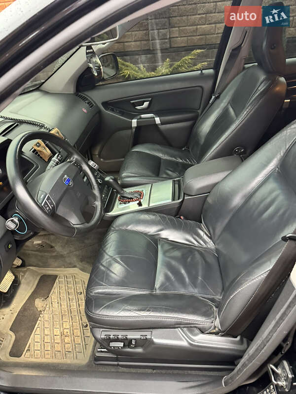 Позашляховик / Кросовер Volvo XC90 2009 в Житомирі
