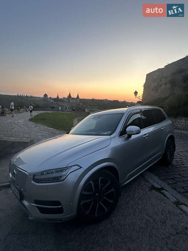 Позашляховик / Кросовер Volvo XC90 2018 в Києві фото 3 Позашляховик / Кросовер Volvo XC90 2018 в Києві