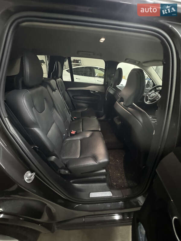 Внедорожник / Кроссовер Volvo XC90 2022 в Киеве