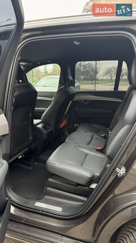 Внедорожник / Кроссовер Volvo XC90 2020 в Киеве фото 11 Внедорожник / Кроссовер Volvo XC90 2020 в Киеве