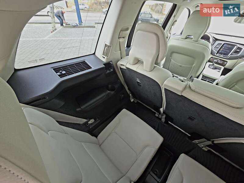 Внедорожник / Кроссовер Volvo XC90 2018 в Ивано-Франковске