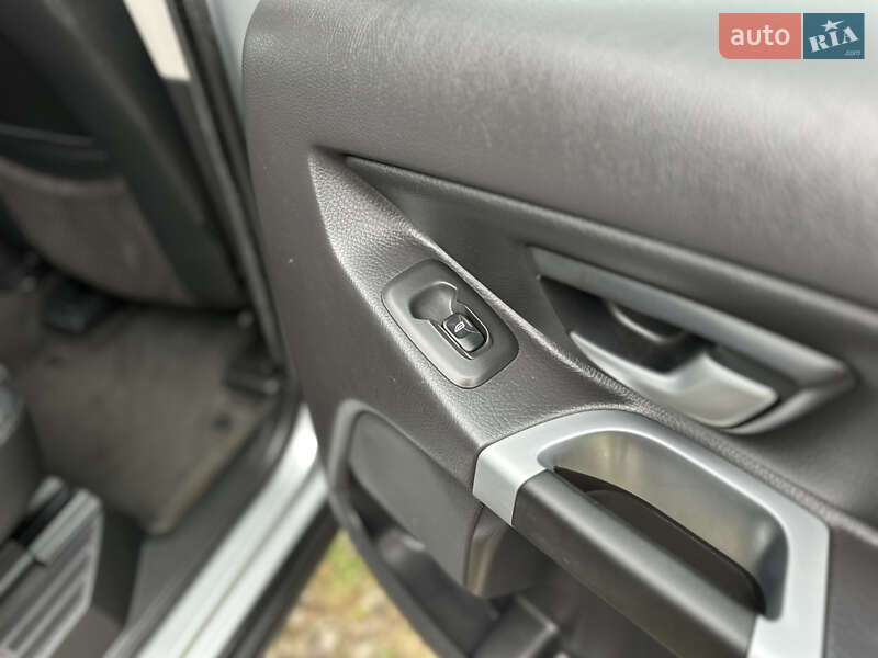 Внедорожник / Кроссовер Volvo XC90 2011 в Стрые