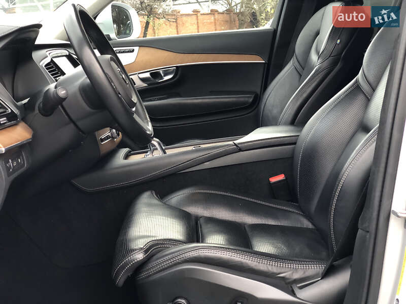Позашляховик / Кросовер Volvo XC90 2018 в Чернівцях фото 24 Позашляховик / Кросовер Volvo XC90 2018 в Чернівцях