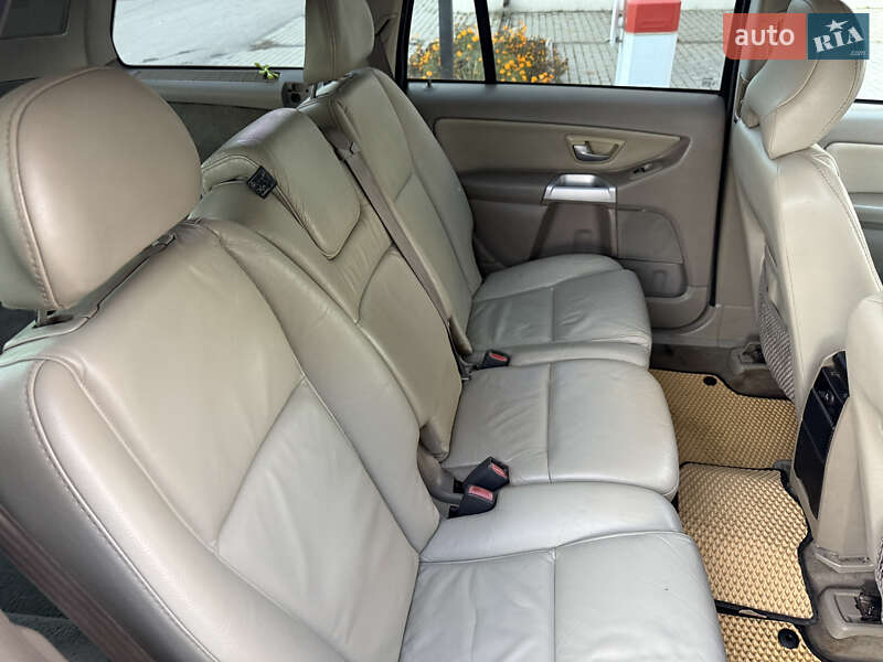 Внедорожник / Кроссовер Volvo XC90 2005 в Кременце