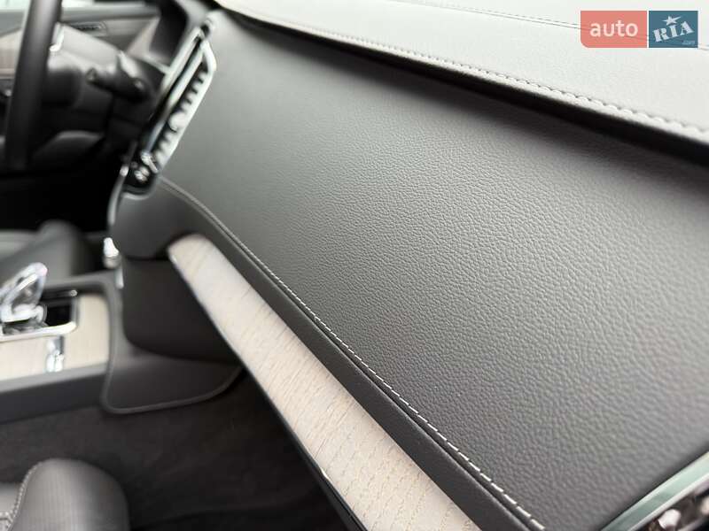 Внедорожник / Кроссовер Volvo XC90 2024 в Виннице фото 28 Внедорожник / Кроссовер Volvo XC90 2024 в Виннице