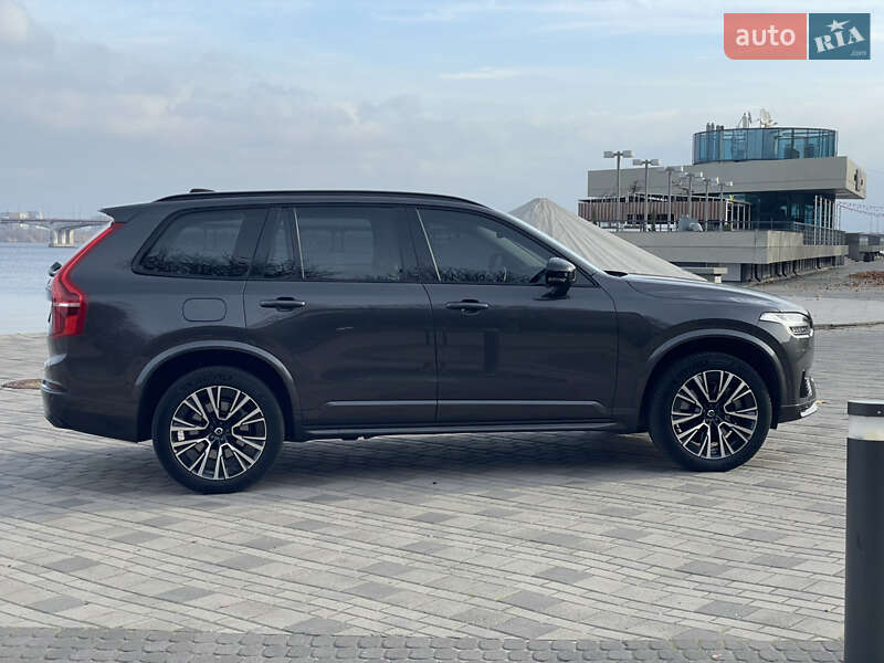 Внедорожник / Кроссовер Volvo XC90 2023 в Днепре