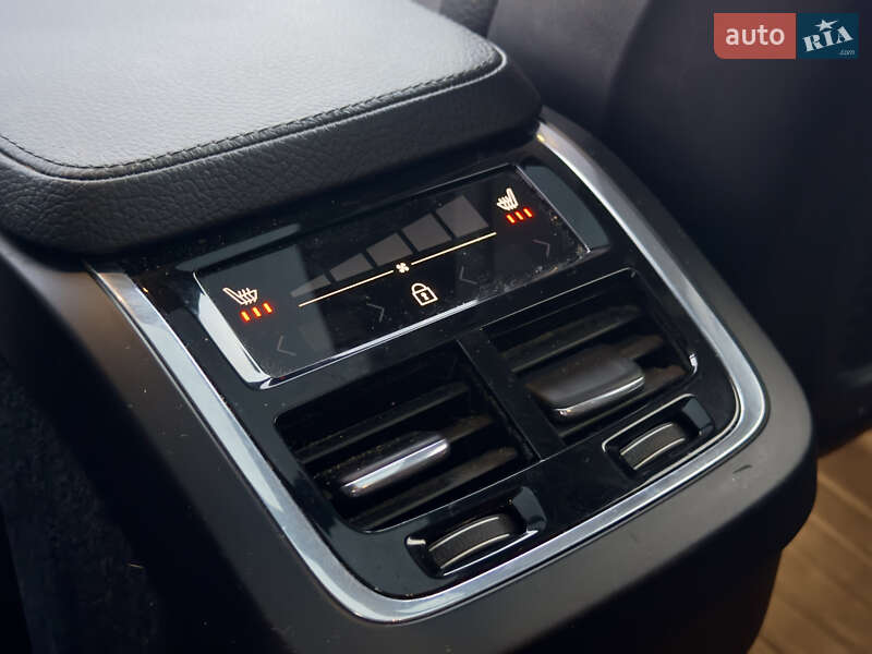 Внедорожник / Кроссовер Volvo XC90 2018 в Виннице фото 29 Внедорожник / Кроссовер Volvo XC90 2018 в Виннице