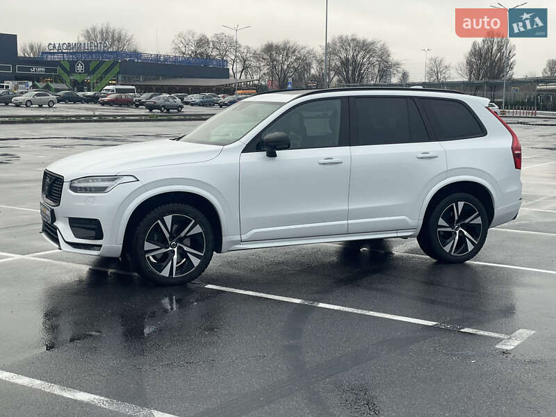 Внедорожник / Кроссовер Volvo XC90 2020 в Днепре фото 15 Внедорожник / Кроссовер Volvo XC90 2020 в Днепре