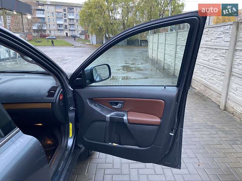 Внедорожник / Кроссовер Volvo XC90 2007 в Луцке