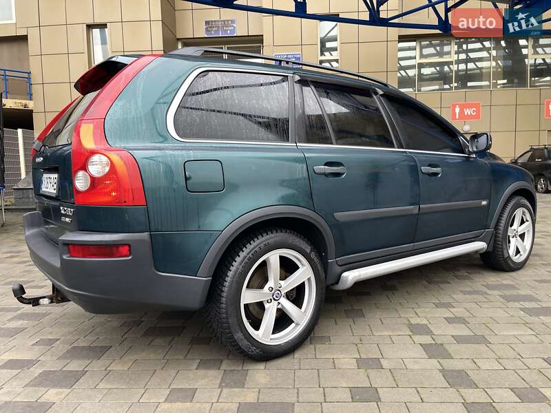 Внедорожник / Кроссовер Volvo XC90 2003 в Харькове