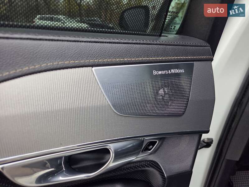Внедорожник / Кроссовер Volvo XC90 2020 в Киеве фото 27 Внедорожник / Кроссовер Volvo XC90 2020 в Киеве
