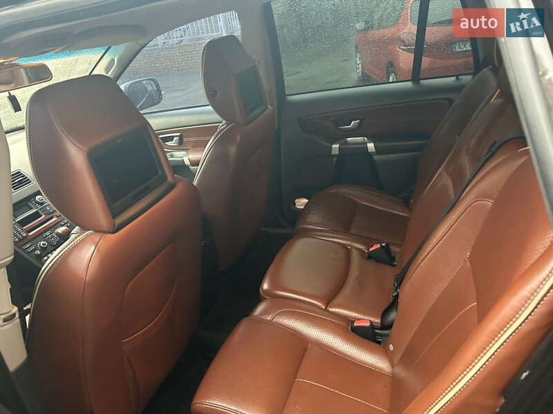 Позашляховик / Кросовер Volvo XC90 2010 в Харкові