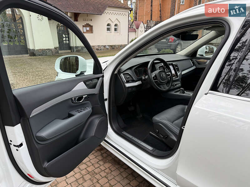 Внедорожник / Кроссовер Volvo XC90 2020 в Киеве фото 81 Внедорожник / Кроссовер Volvo XC90 2020 в Киеве