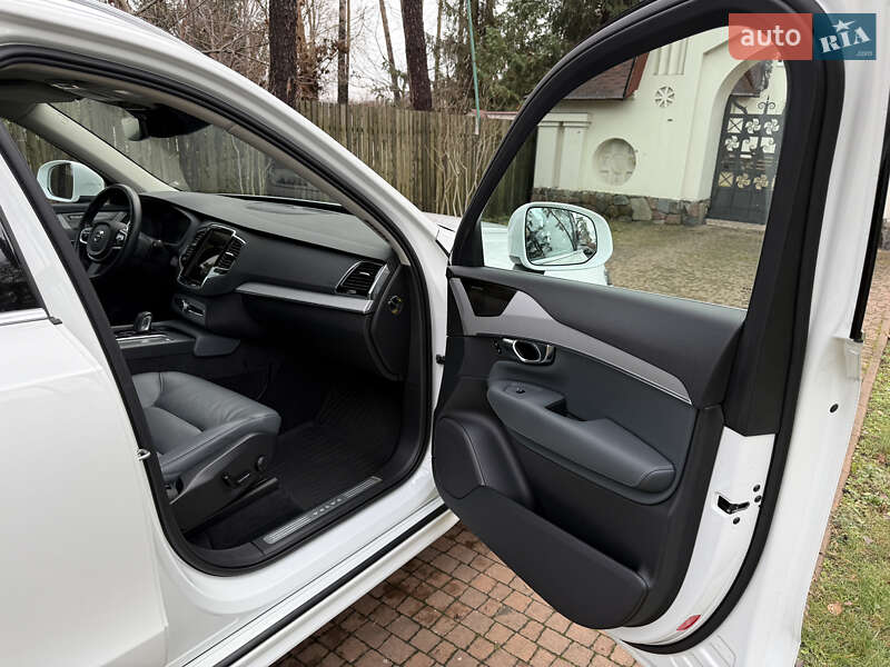 Внедорожник / Кроссовер Volvo XC90 2020 в Киеве фото 157 Внедорожник / Кроссовер Volvo XC90 2020 в Киеве