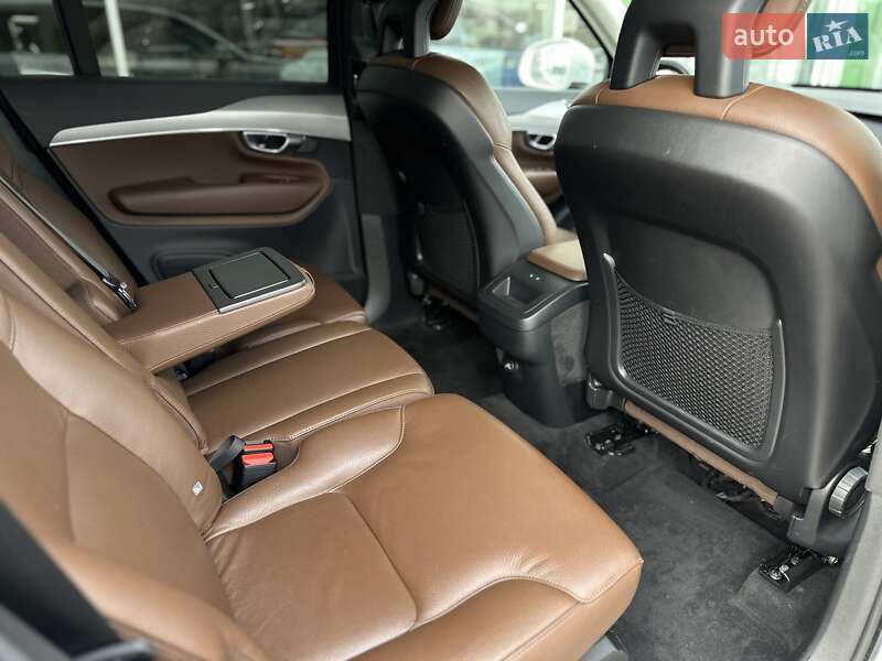 Внедорожник / Кроссовер Volvo XC90 2019 в Киеве фото 12 Внедорожник / Кроссовер Volvo XC90 2019 в Киеве