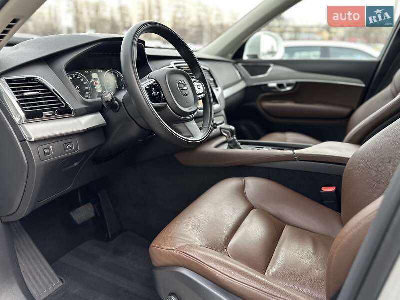 Внедорожник / Кроссовер Volvo XC90 2019 в Киеве фото 16 Внедорожник / Кроссовер Volvo XC90 2019 в Киеве