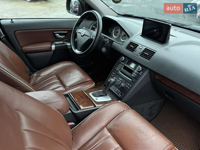 Внедорожник / Кроссовер Volvo XC90 2013 в Луцке