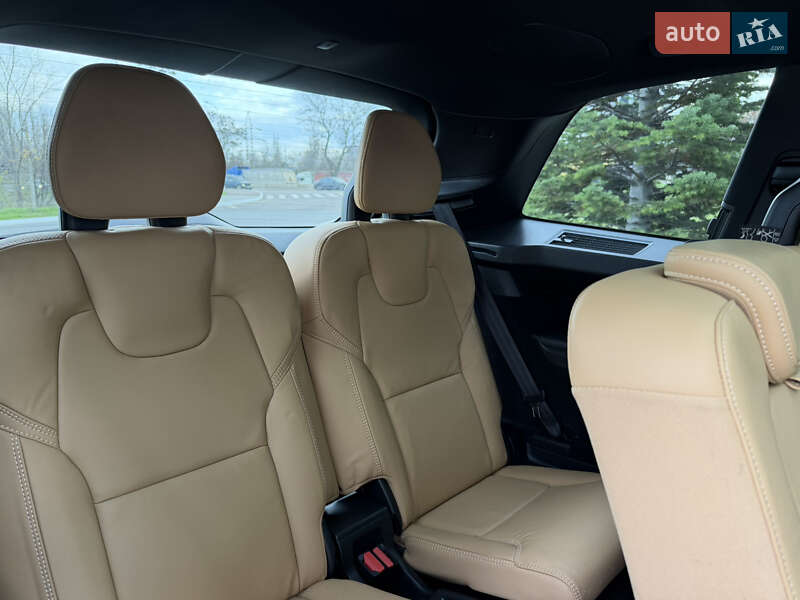 Позашляховик / Кросовер Volvo XC90 2022 в Одесі фото 13 Позашляховик / Кросовер Volvo XC90 2022 в Одесі