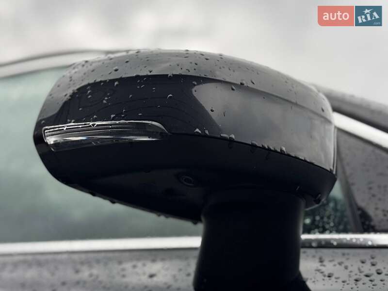 Позашляховик / Кросовер Volvo XC90 2015 в Рівному